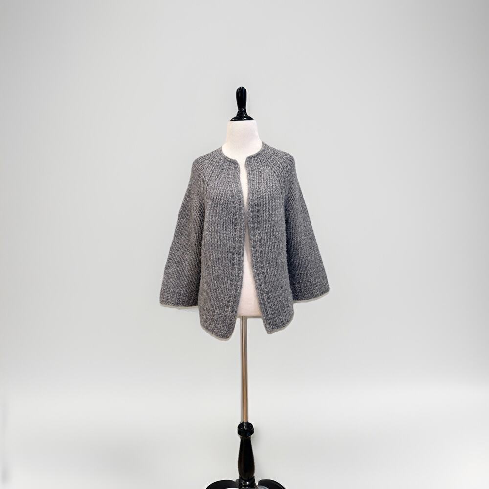 Handmade Hand Knit Chunky Cardigan Sweater Women’s M/L Gray Boxy Loose